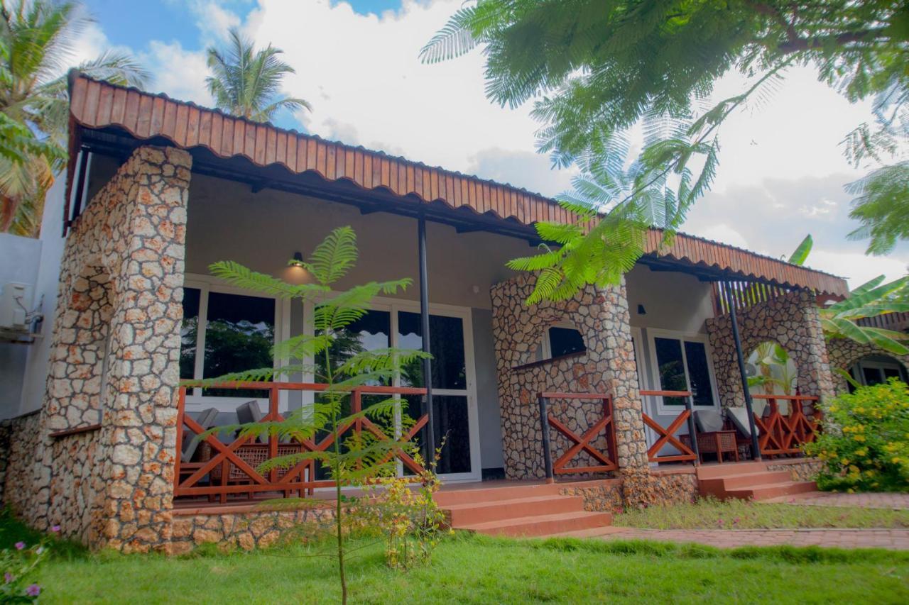 Kijiji Beach Resort Dar es Salaam Exterior photo