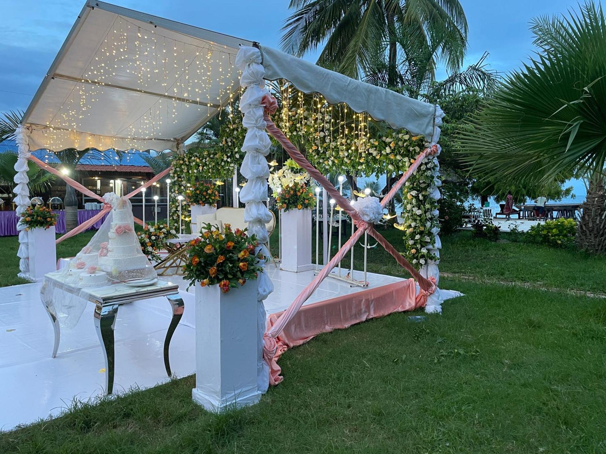 Kijiji Beach Resort Dar es Salaam Exterior photo