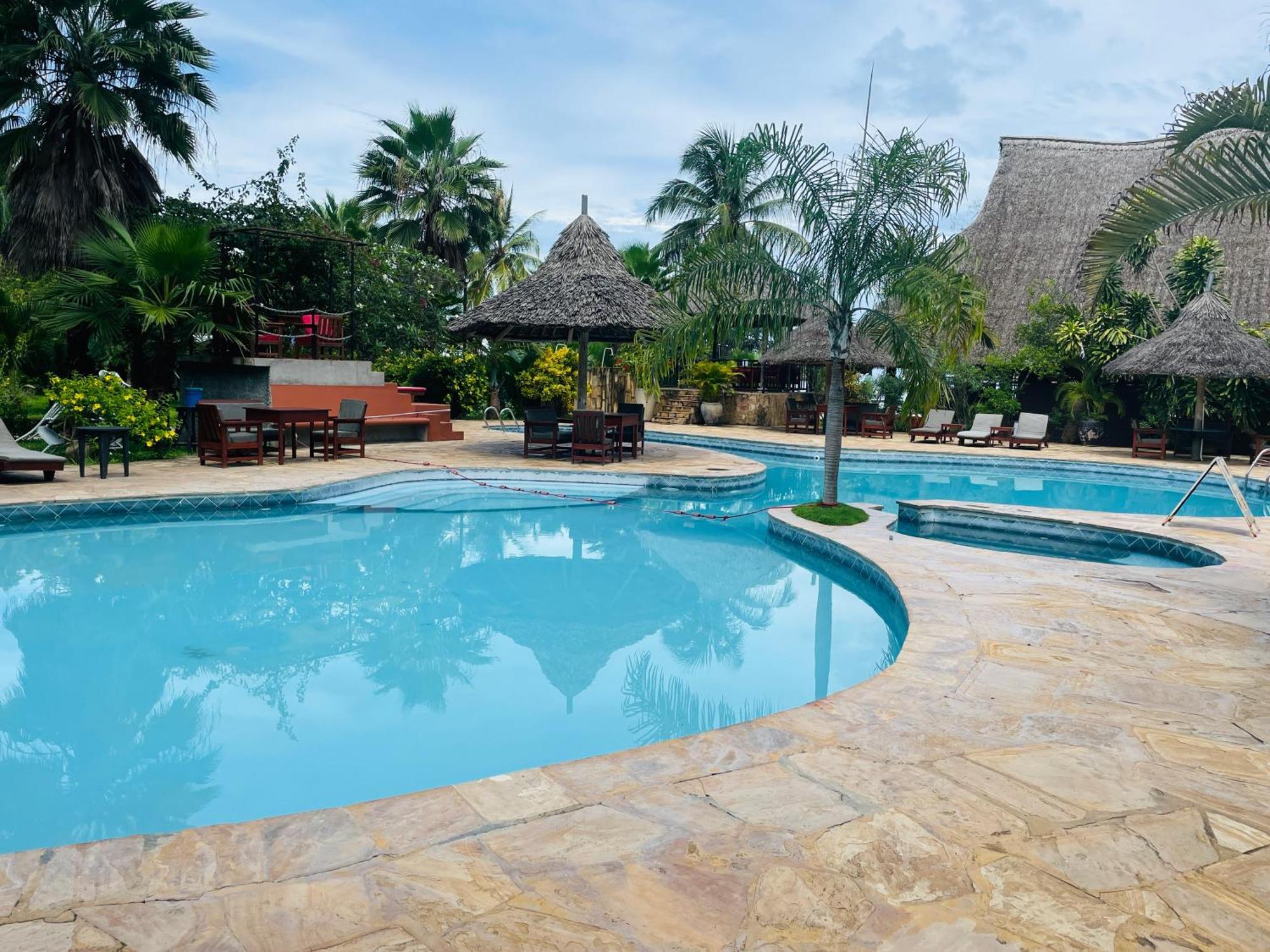 Kijiji Beach Resort Dar es Salaam Exterior photo
