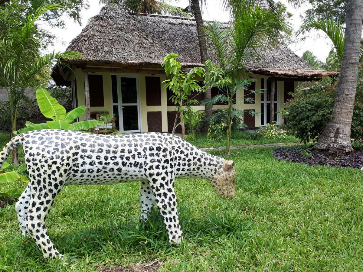 Kijiji Beach Resort Dar es Salaam Exterior photo
