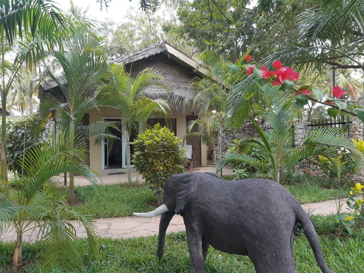 Kijiji Beach Resort Dar es Salaam Exterior photo